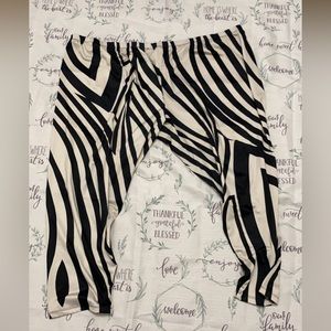 Zebra Print Leggings Size 34